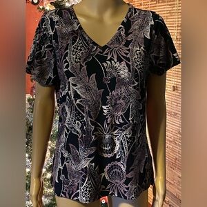 Zena Black and Pink Floral V-Neck Tee